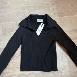 Aritzia Babaton Sculpt Knit Top